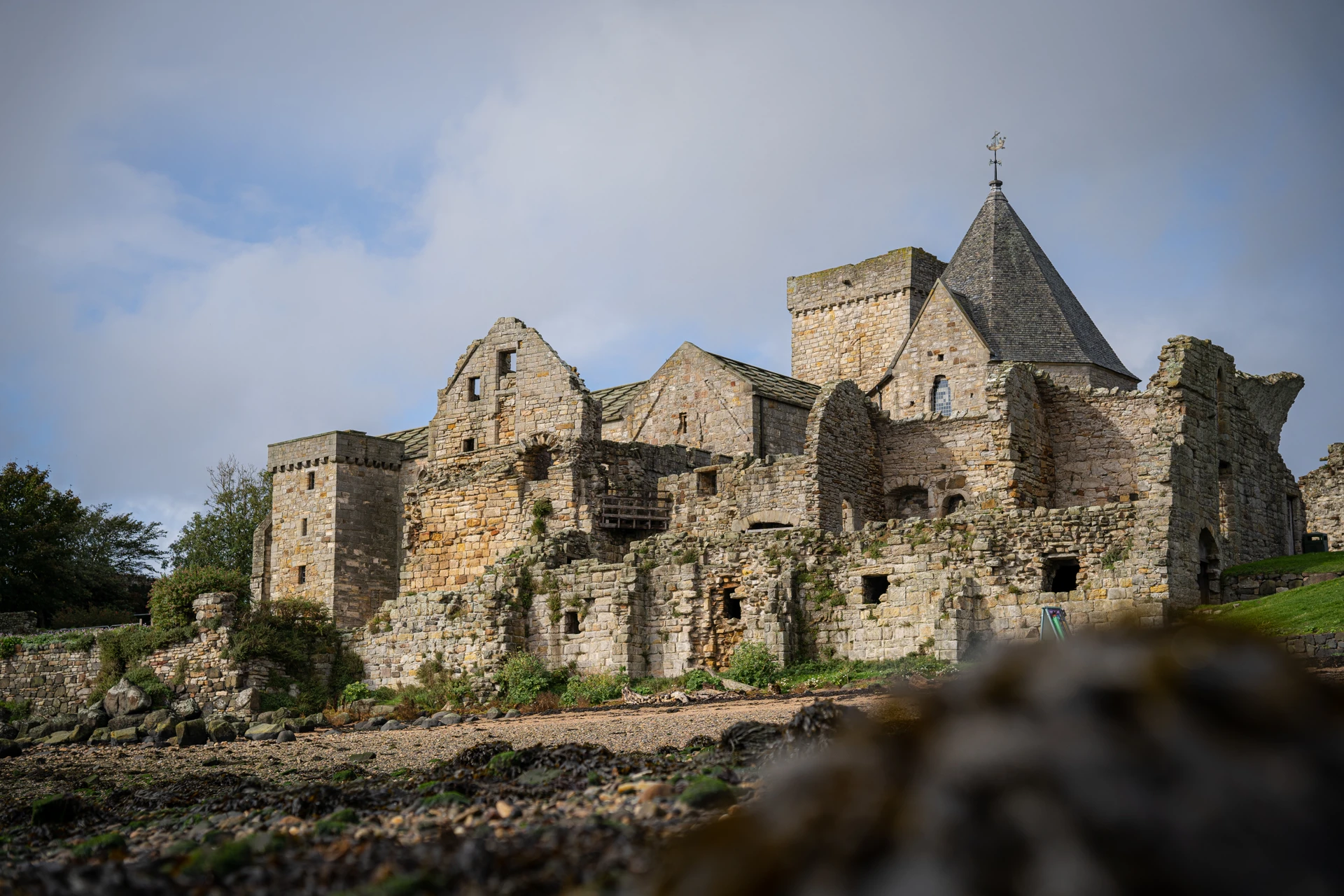 Background image - Abbey, The Three Bridges