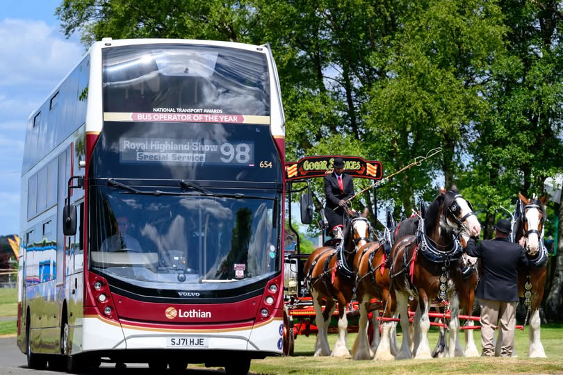 Background image - Rhs Bus