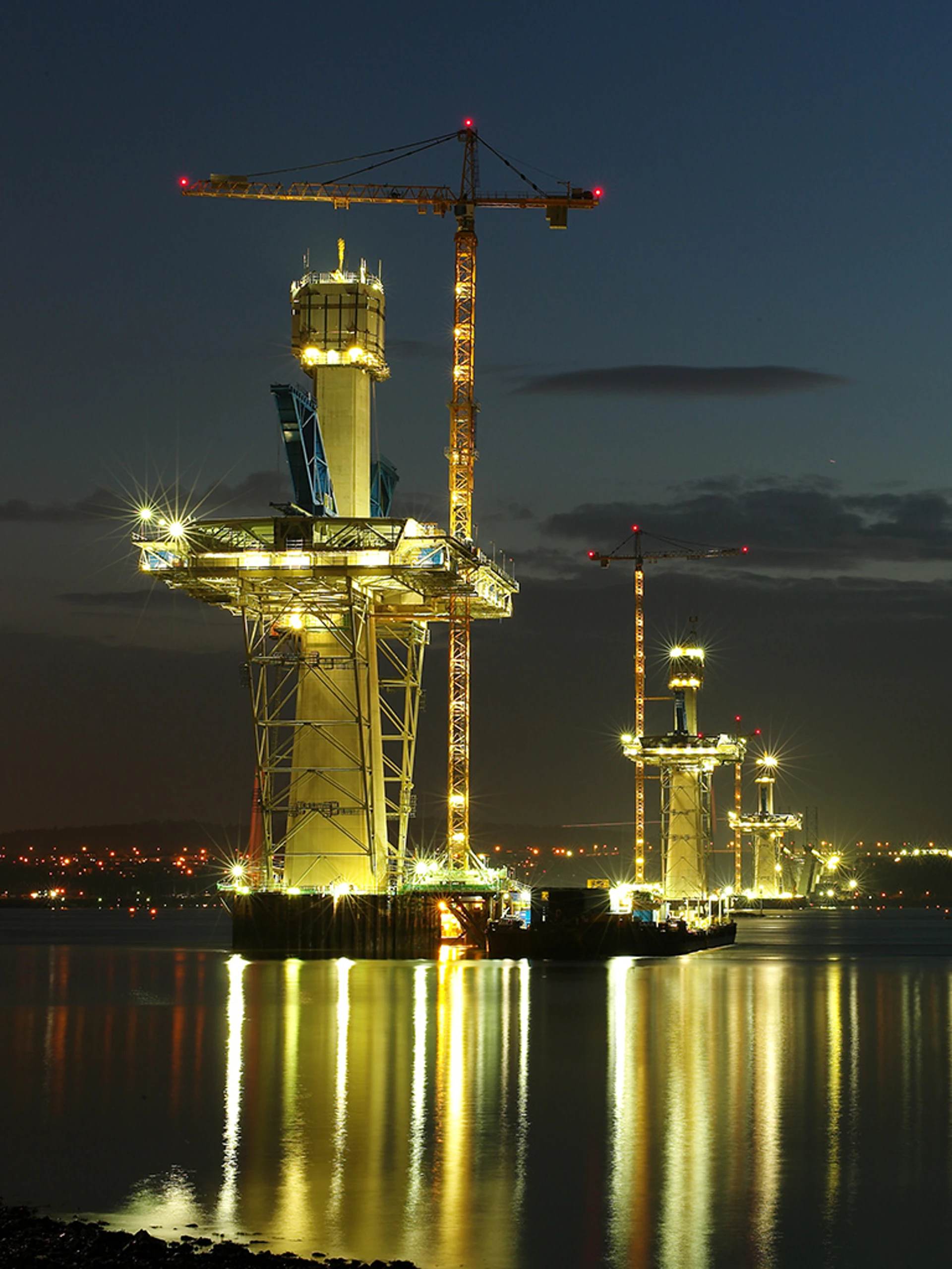 Background image - Queensferry Crossing Nov 2014