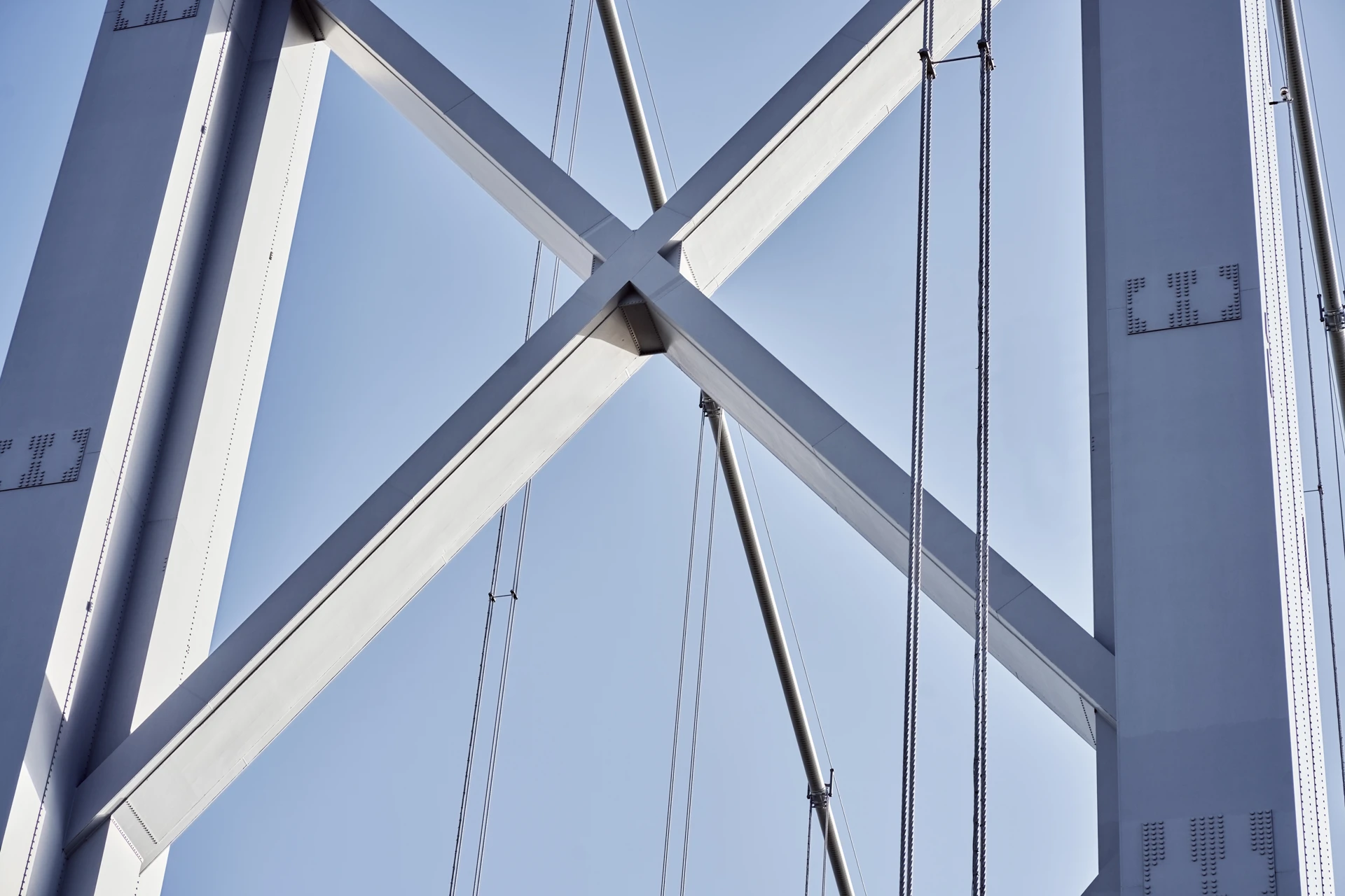 Background image - Abstractroadbridge5