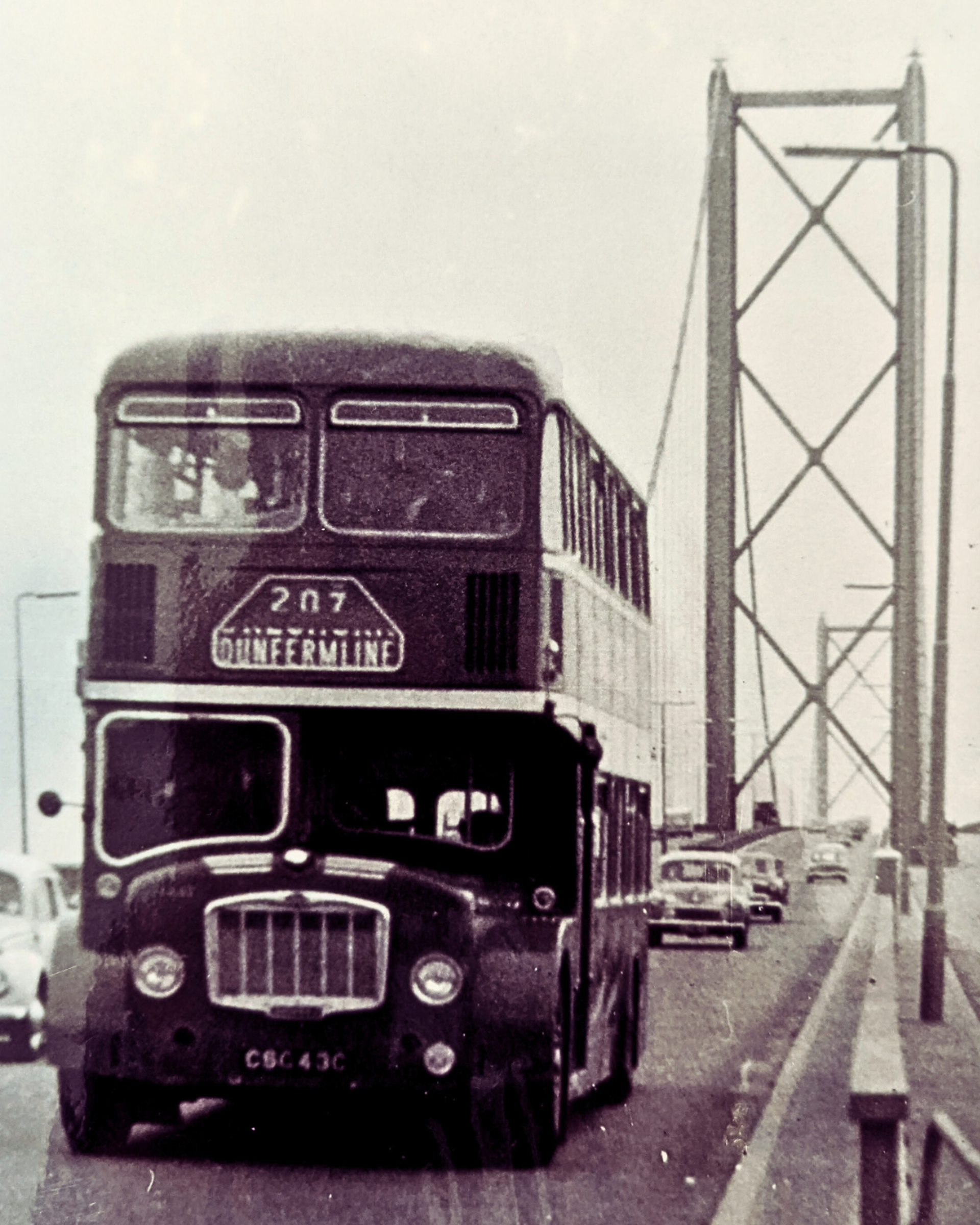 Background image - Dunfermline Vintage Bus | The Scottish Vintage Bus Museum