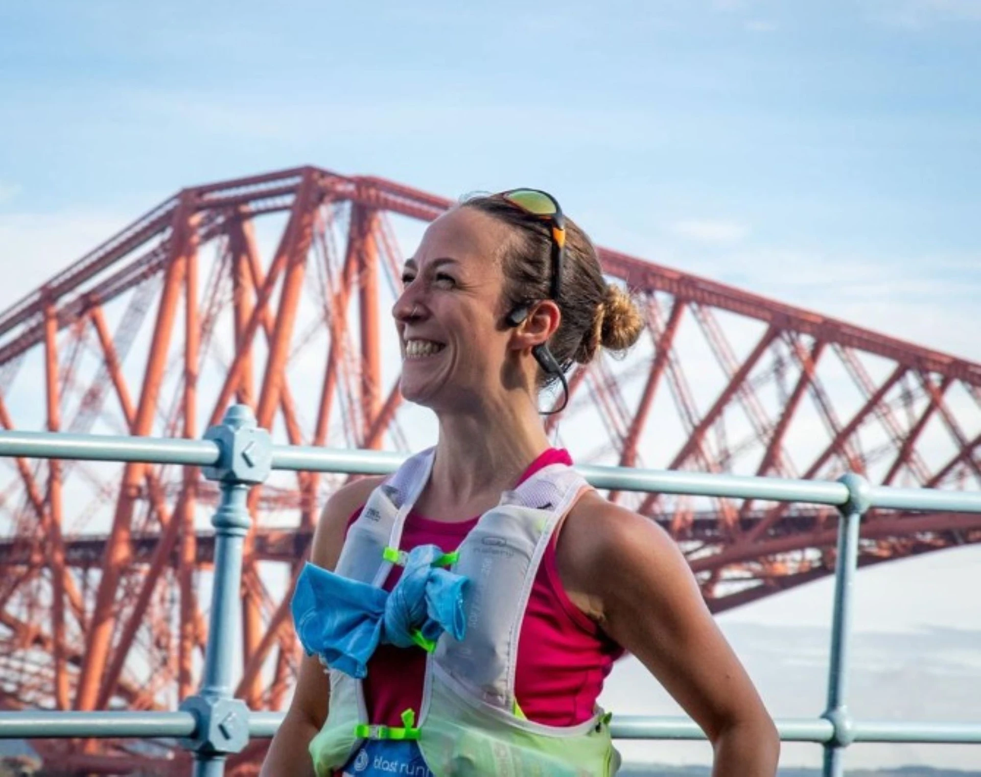 Background image - 20 Along The Forth