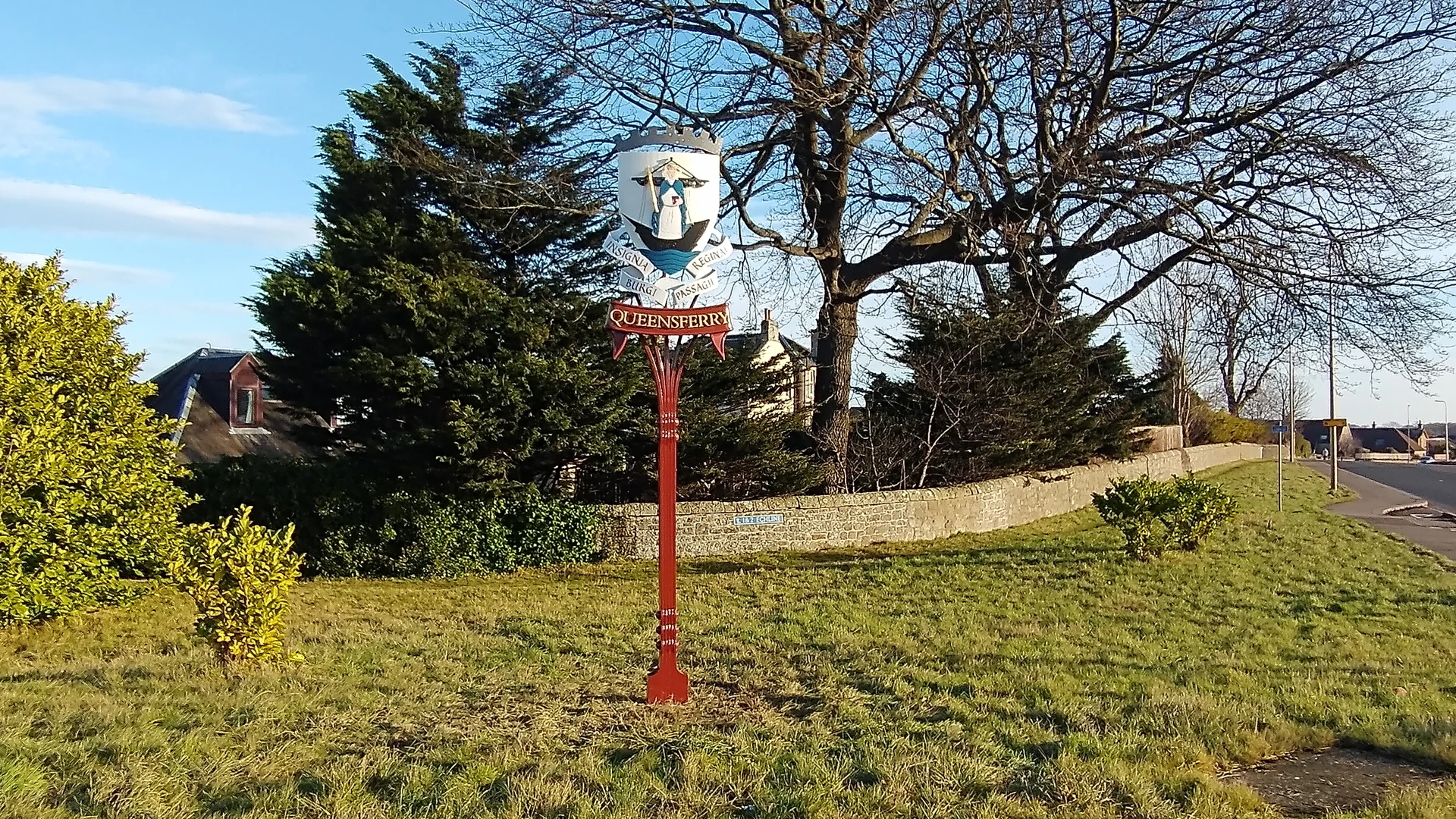 Background image - Queensferry Gateway Sign Echline Credit Frank Hay