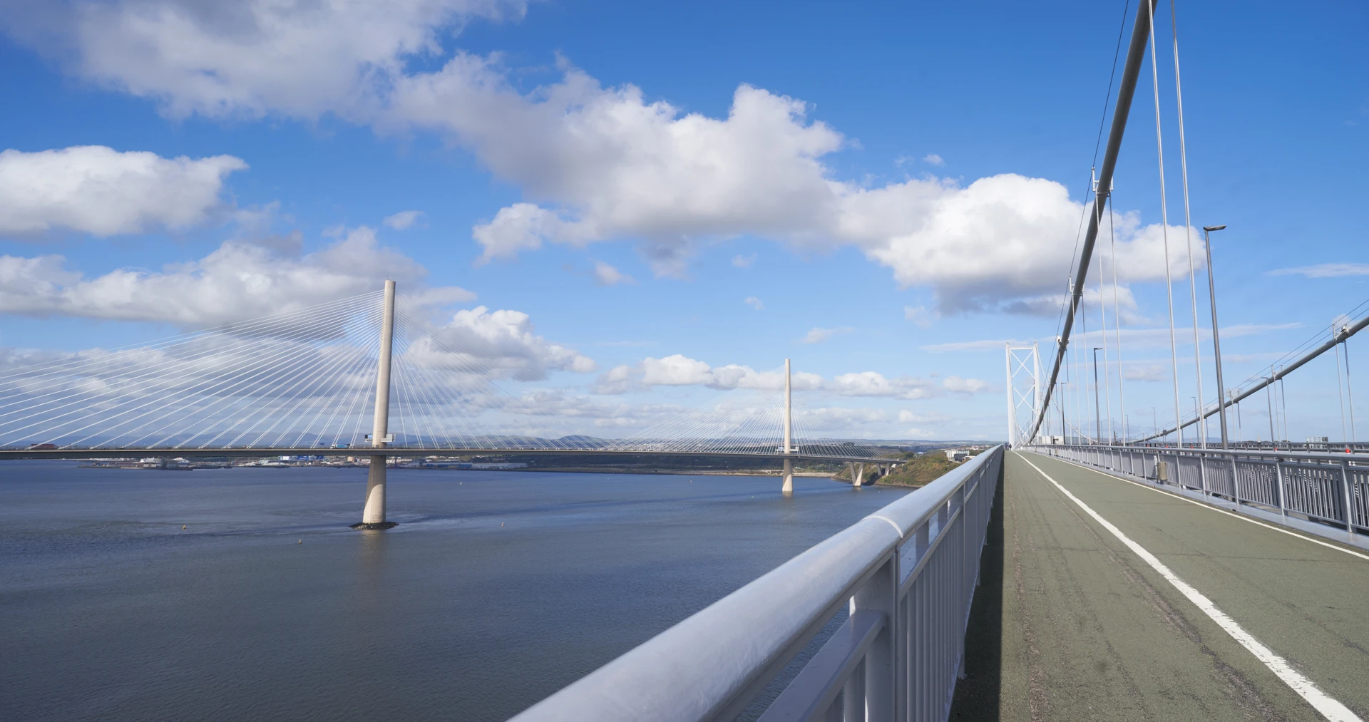 Background image - Roadbridgefootpath