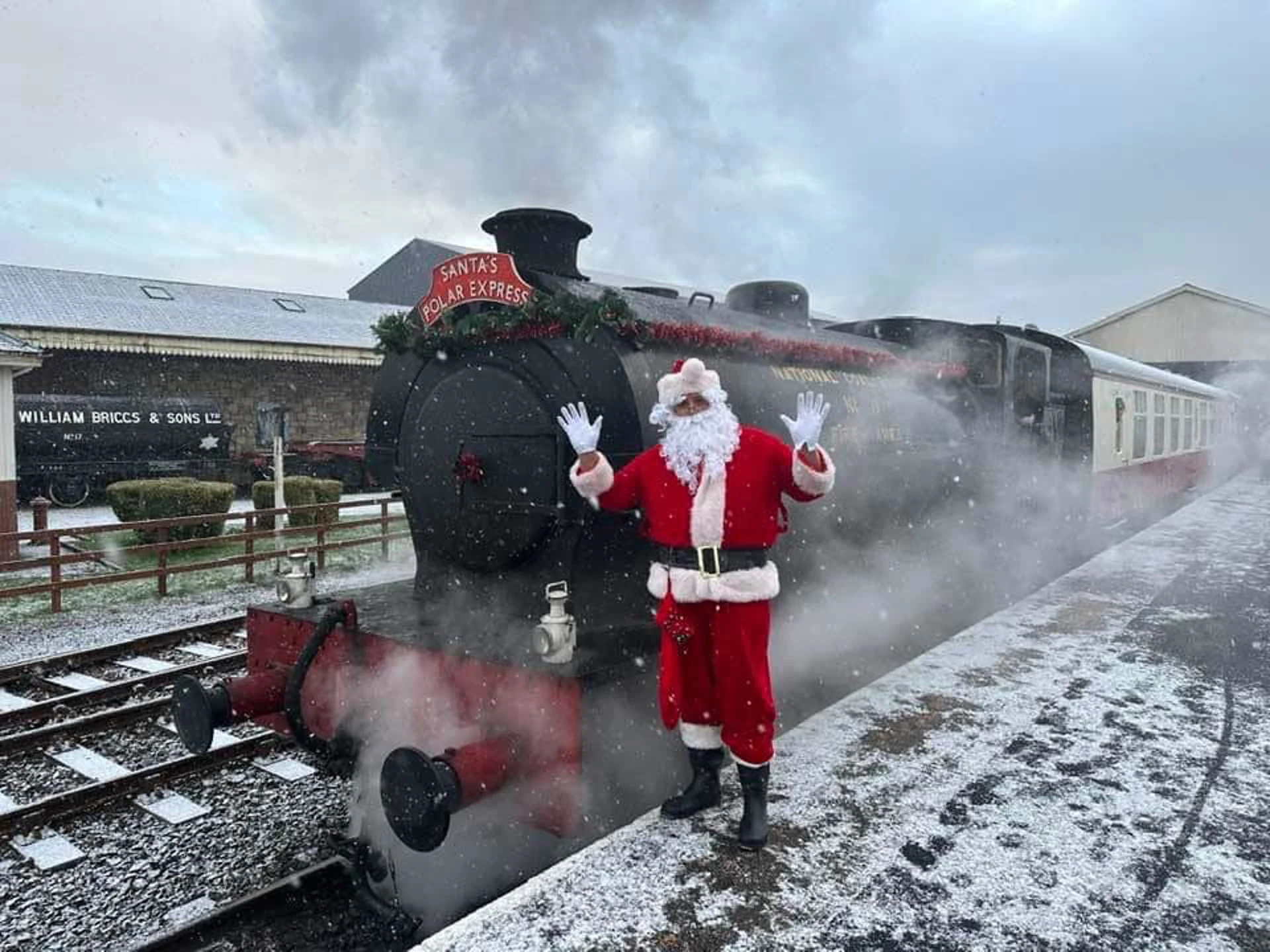 Background image - Santa Polar Express Boness